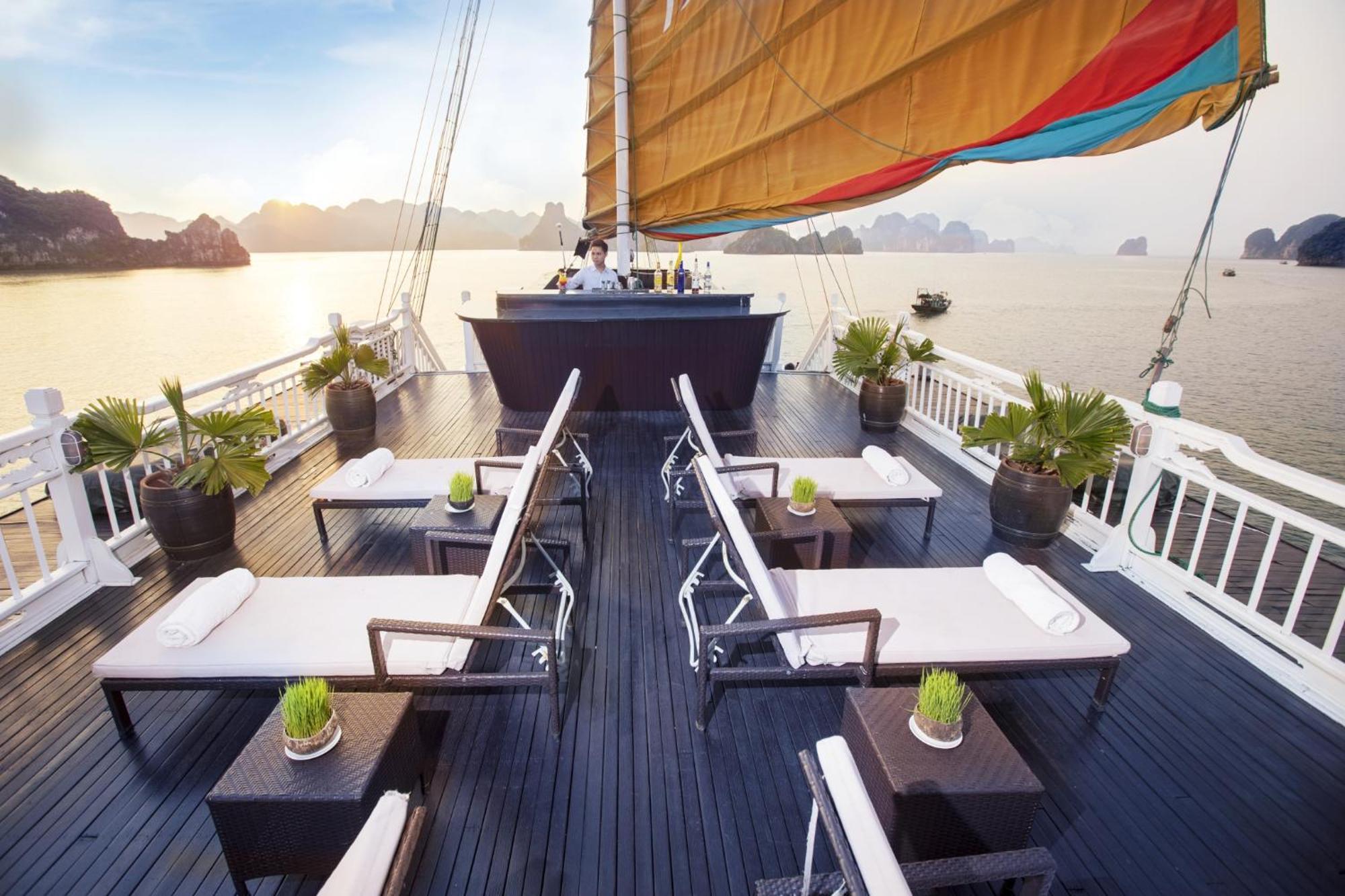 Hera Boutique Cruise Ha Long Bay Zewnętrze zdjęcie