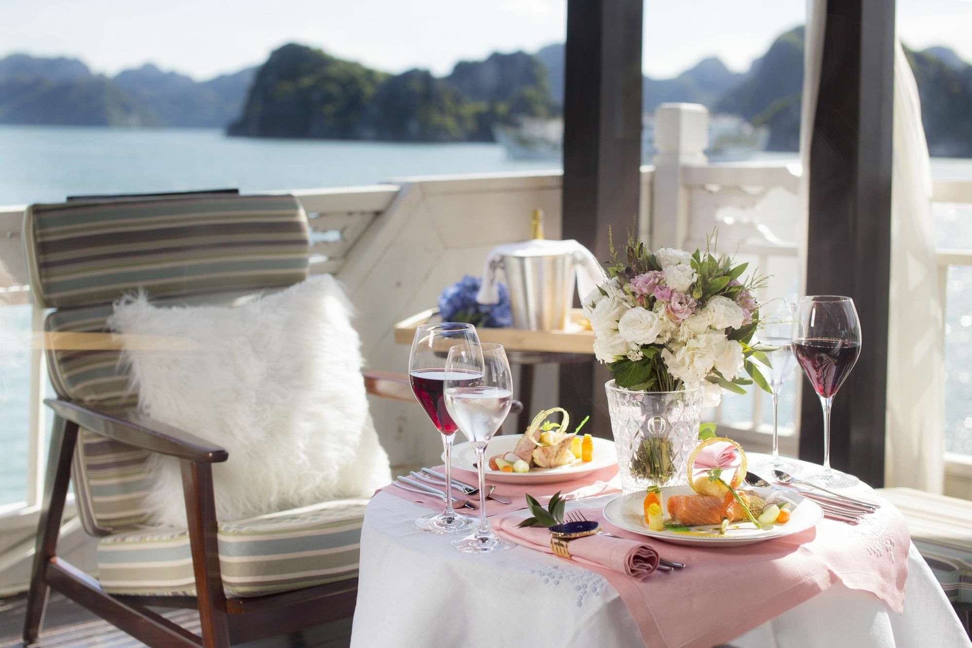 Hera Boutique Cruise Ha Long Bay Zewnętrze zdjęcie